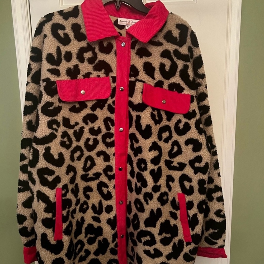 Leopard Print Jacket with Hot Pink Accents 
Size XL - Excellent Condition
